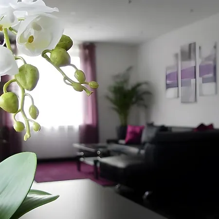 Fuer 2 Personen 68 M² *